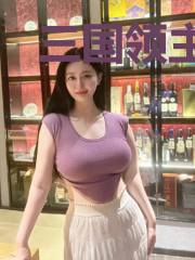 三国领主：开局拥有神特性