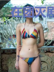 在团灭剧本里画风清奇