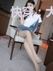 快穿:大佬是笑面虎