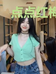 点点红梅映白雪