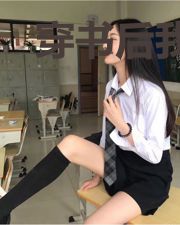 穿书后我活成了戏精女配
