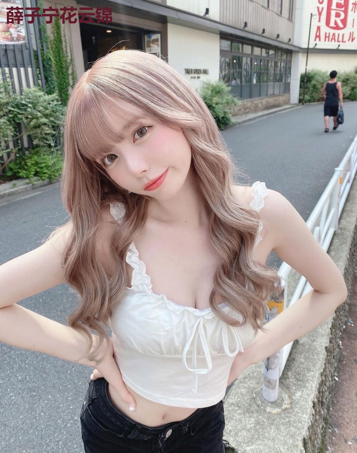 薛子宁花云锦